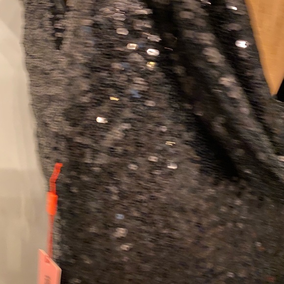 Black, Sequence plus size - Picture 10 of 11